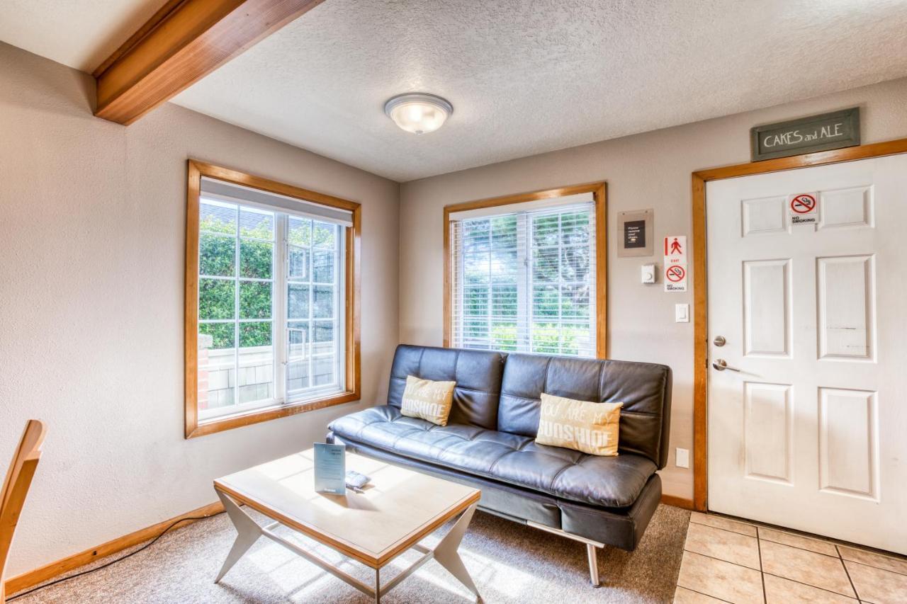 Apartment Beaches Fourplex Cannon Beach