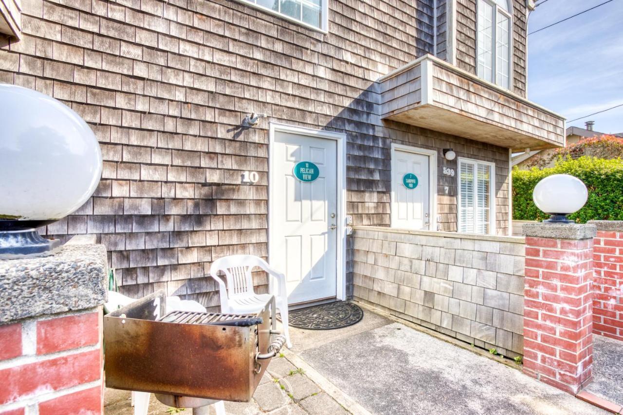 Beaches Fourplex Apartment