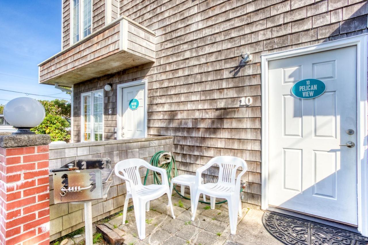 Apartment Beaches | Pelicans View Cannon Beach