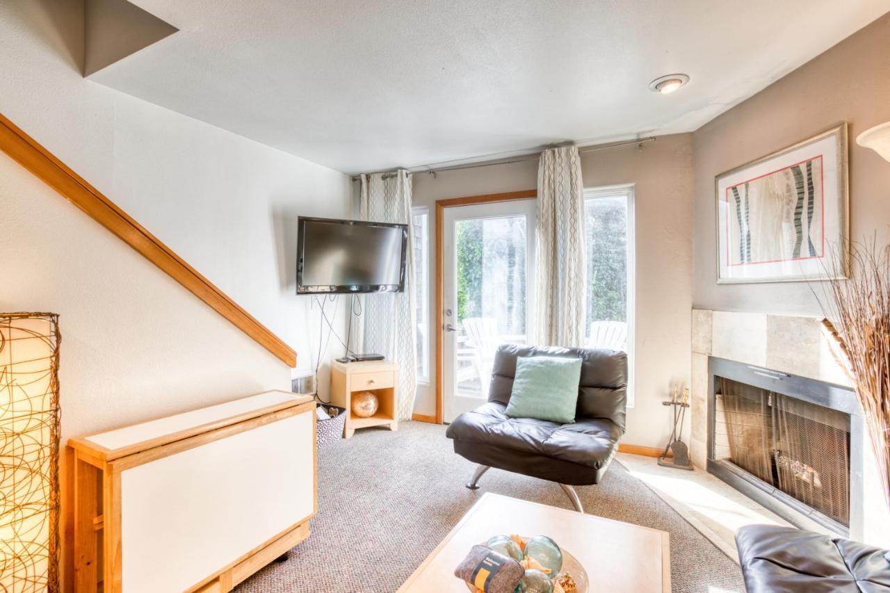 Beaches Townhomes * Cannon Beach