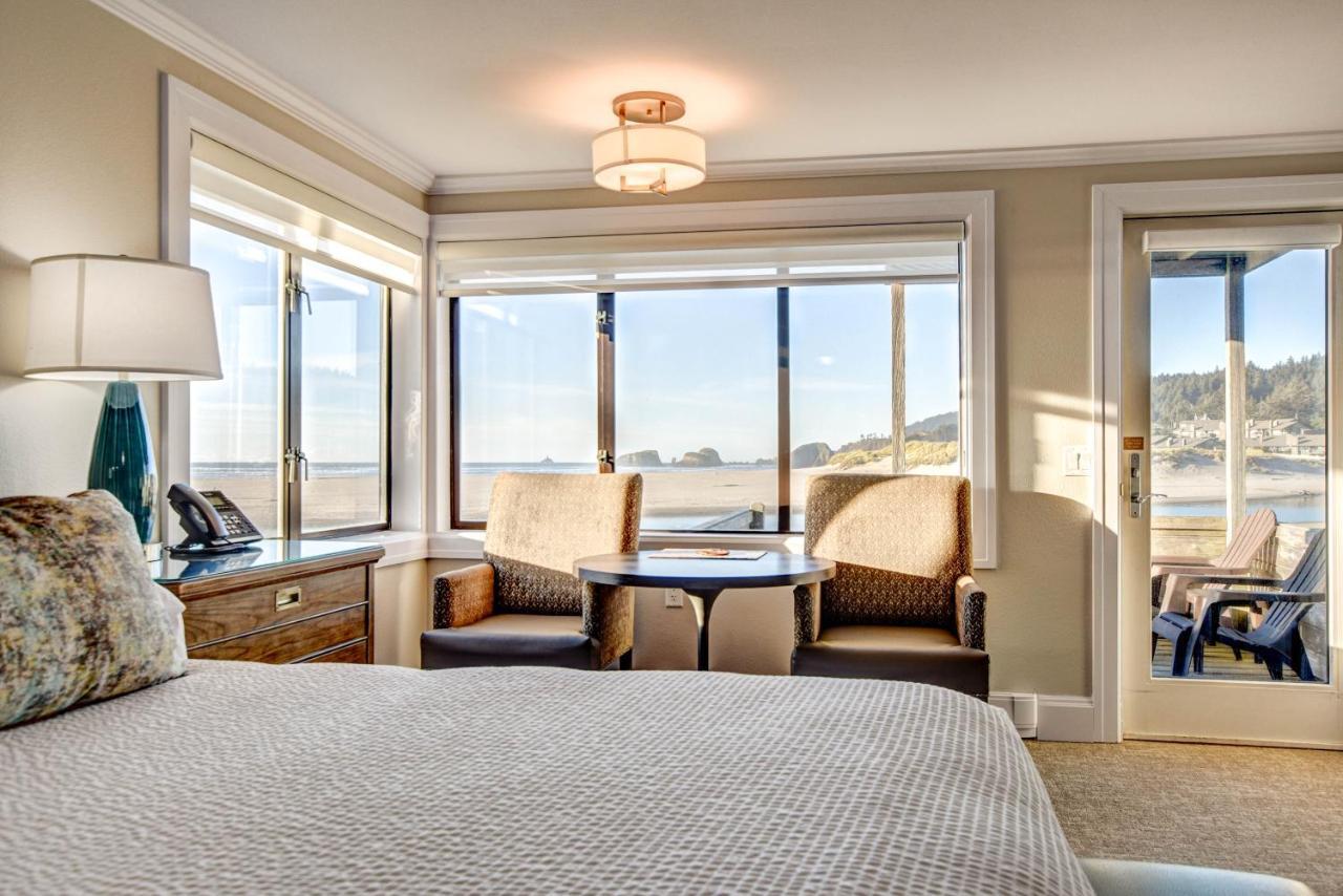 The Waves Hotel