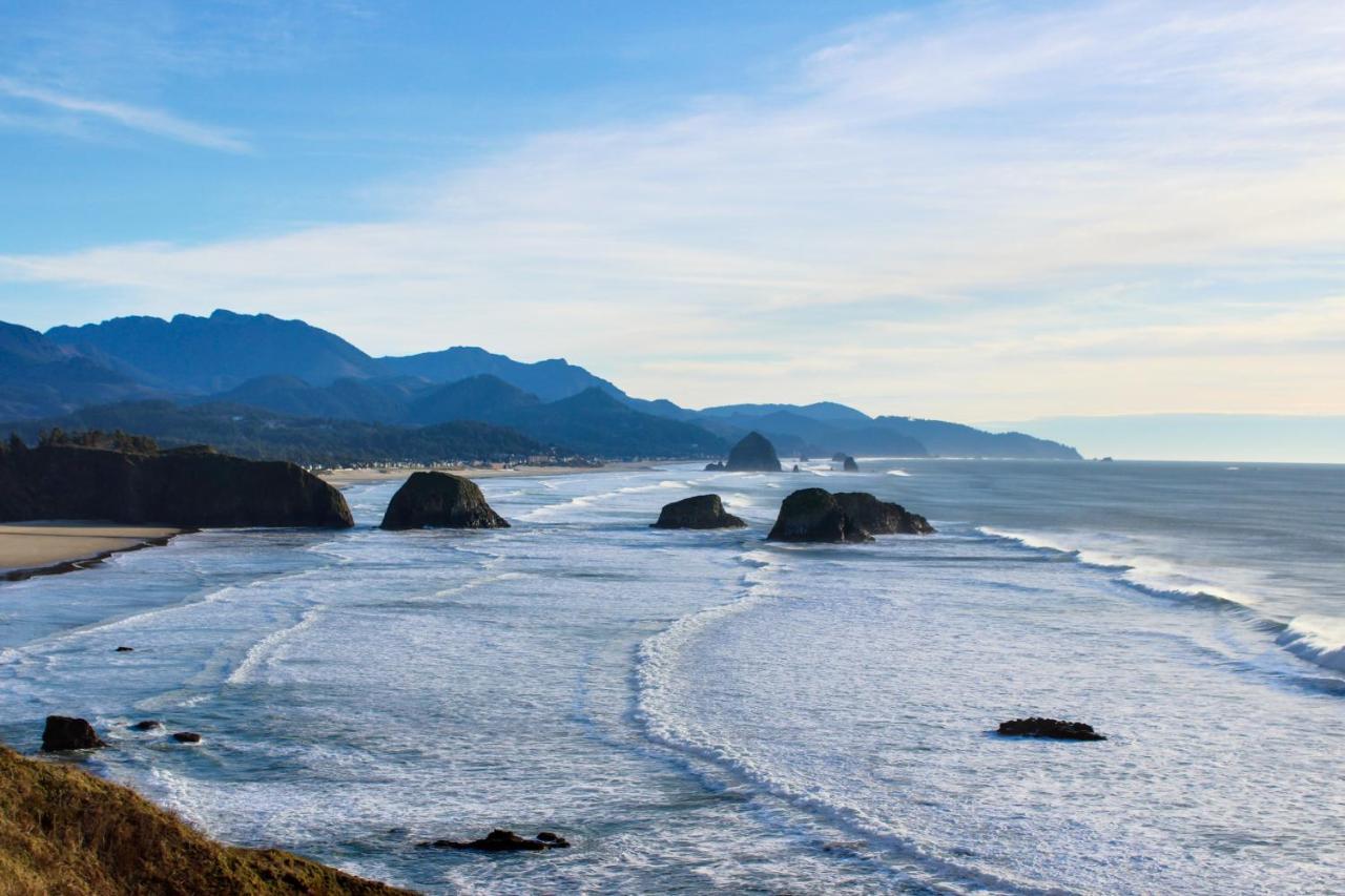 On Hemlock Street Cannon Beach