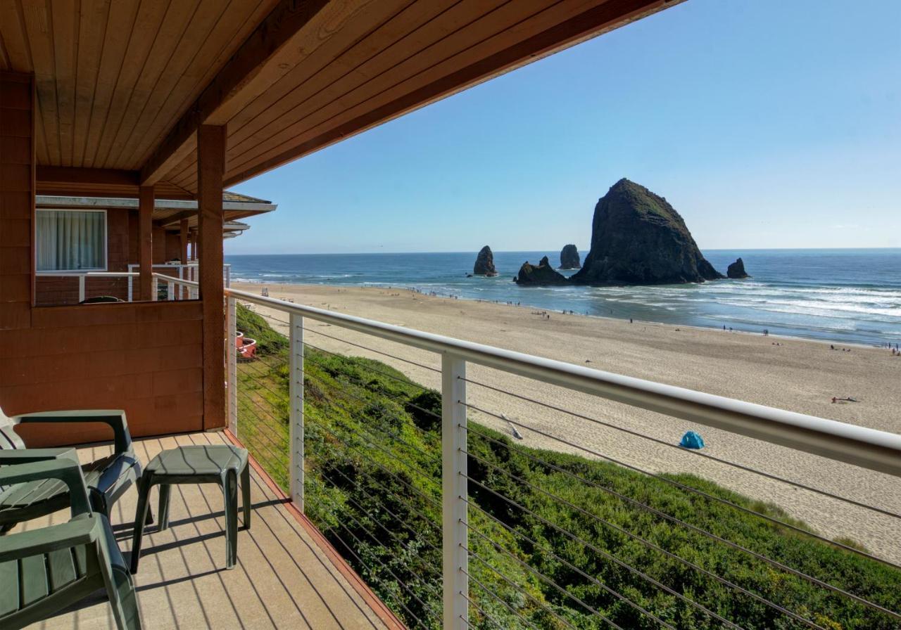 Hallmark In Cannon Cannon Beach