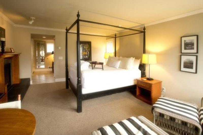 Inn The Courtyard Cannon Beach