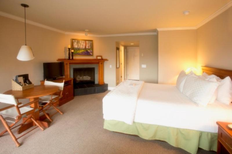 The Courtyard Inn Cannon Beach